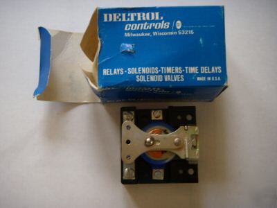 Deltrol control relay 20238-83 30 amp- 