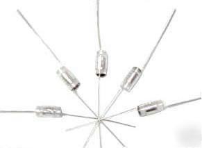 680PF @ 630V axial polystyrene film capacitors qty=17