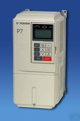 Yaskawa serie P7 cimr-P7U20450, 75HP (192A) , 230V