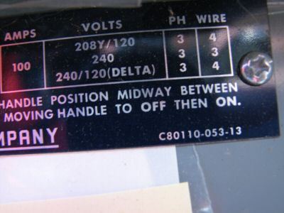 Square d panelboard nqod 240/120 30 circuit 104EE