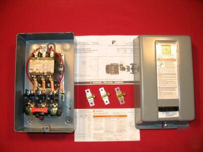 New brand square d magnetic starter 7.5HP 3PH 230VOLT