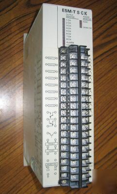 Omron E5M-tsck temperature controller E5MTSCK E5M-ts