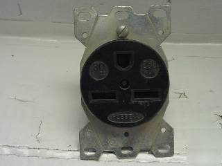 Hubbell HBL9330 grd rcpt NEMA6-30R
